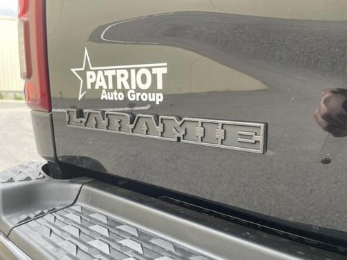 2025 RAM 3500 Laramie Crew Cab 4x4 8' Box