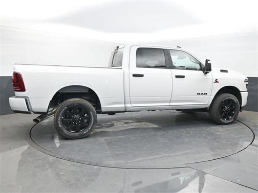 2025 RAM 2500 Big Horn Crew Cab 4x4 6'4' Box