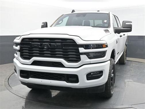 2025 RAM 2500 Big Horn Crew Cab 4x4 6'4' Box