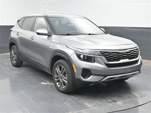 2023 Kia Seltos LX