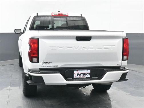 2024 Chevrolet Colorado LT