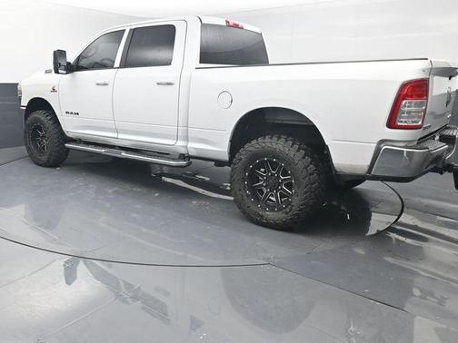 2022 RAM 2500 Big Horn Crew Cab 4x4 6'4' Box