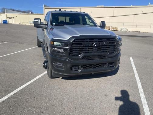 2026 RAM 3500 Tradesman Crew Cab 4x4 8' Box