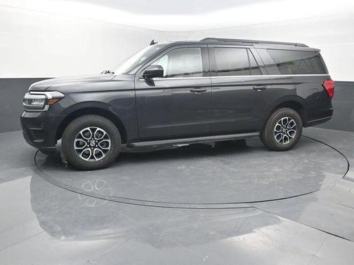 Gray Metallic 2024 Ford Expedition Max XLT