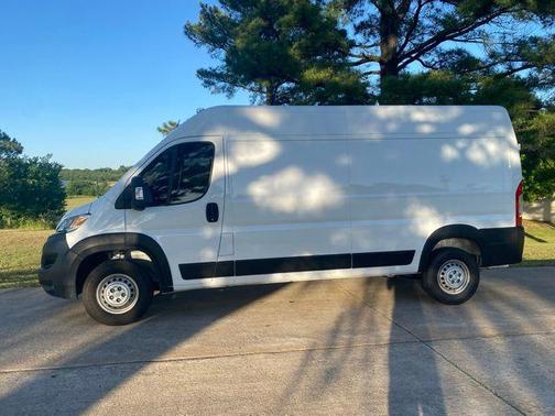 Bright White Clearcoat 2024 RAM ProMaster 2500 Tradesman