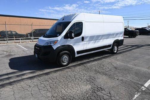 Bright White Clearcoat 2024 RAM ProMaster 2500 Tradesman