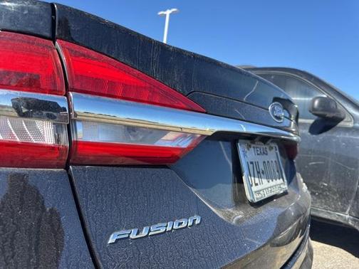 2017 Ford Fusion Hybrid SE