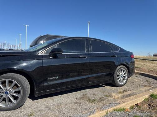 2017 Ford Fusion Hybrid SE