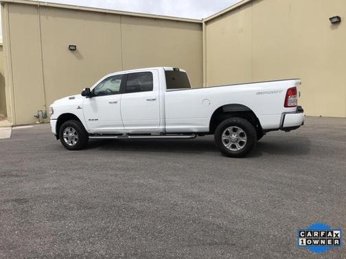2022 RAM 2500 Lone Star Crew Cab 4x4 8' Box