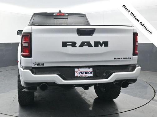Bright White Clearcoat 2026 RAM 1500 Big Horn/Lone Star