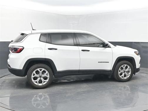 2025 Jeep Compass Sport