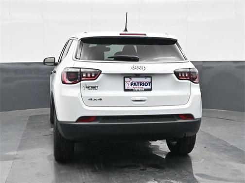 2025 Jeep Compass Sport
