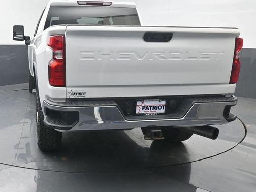 Summit White 2024 Chevrolet Silverado 2500 LT