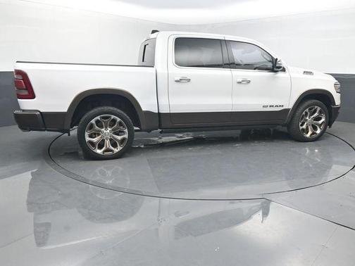 Ivory White Tri-Coat Pearlcoat 2020 RAM 1500 Longhorn