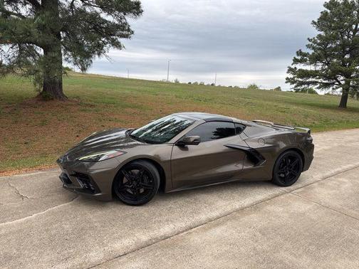 Zeus Bronze Metallic 2021 Chevrolet Corvette Stingray w/2LT