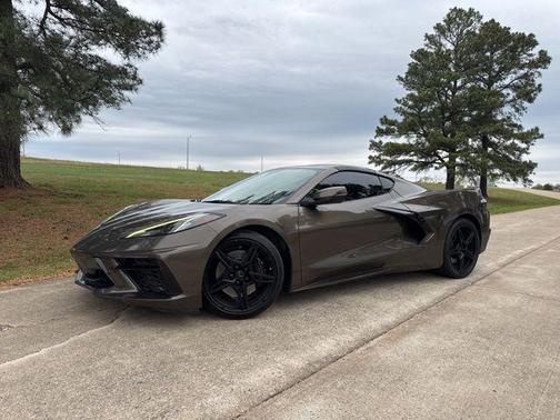 Zeus Bronze Metallic 2021 Chevrolet Corvette Stingray w/2LT
