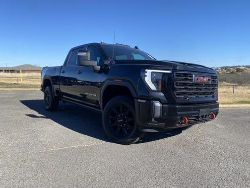 2024 GMC Sierra 2500 AT4