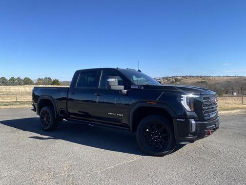 2024 GMC Sierra 2500 AT4