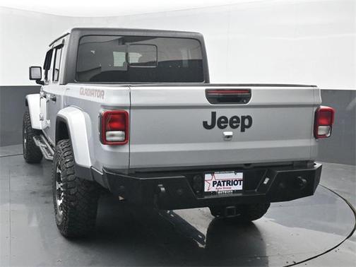 2023 Jeep Gladiator Sport S