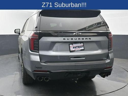 Sterling Gray Metallic 2025 Chevrolet Suburban 4WD Z71