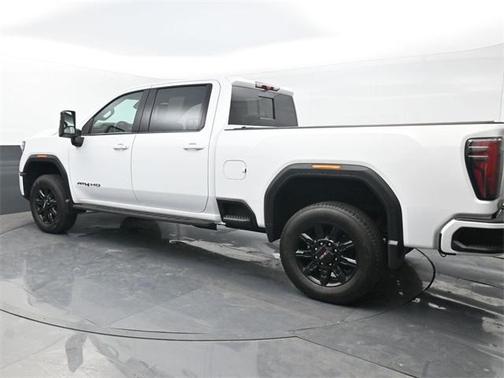 2024 GMC Sierra 2500 AT4