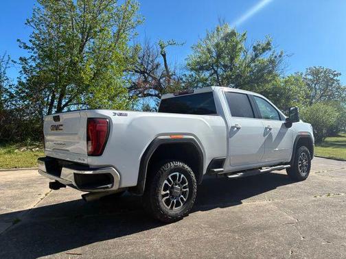 2024 GMC Sierra 2500 SLE