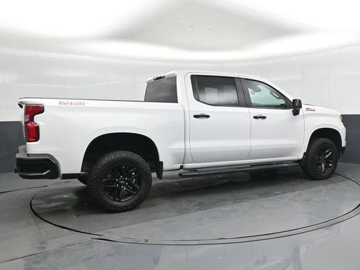 Summit White 2024 Chevrolet Silverado 1500 LT Trail Boss