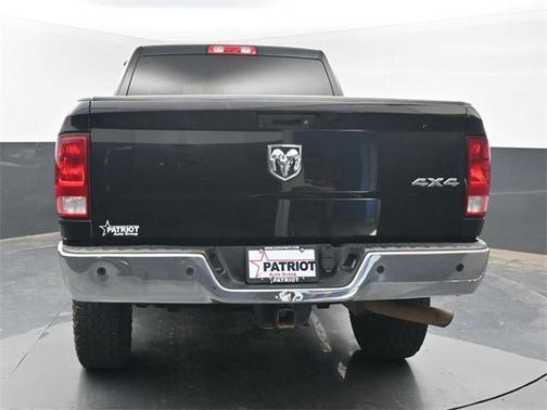 2017 RAM 2500 Tradesman Crew Cab 4x4 6'4' Box