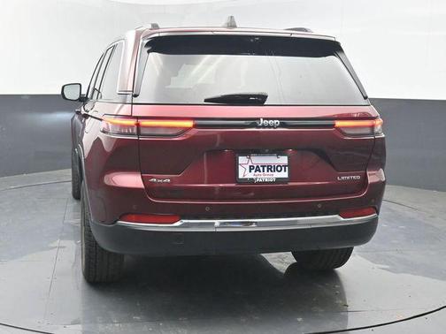 Velvet Red Pearlcoat 2023 Jeep Grand Cherokee Limited