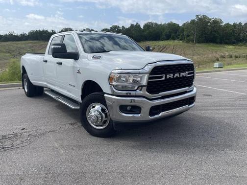 2024 RAM 3500 Big Horn Crew Cab 4x4 8' Box