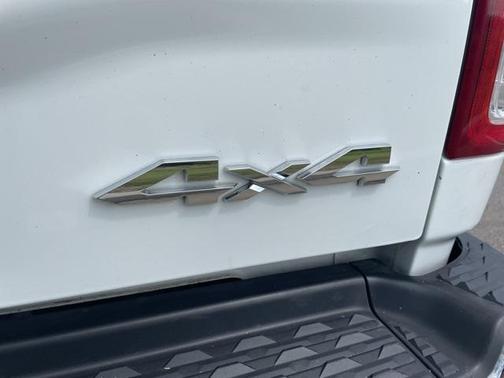 2024 RAM 3500 Big Horn Crew Cab 4x4 8' Box
