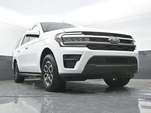 Oxford White 2024 Ford Expedition Max XLT