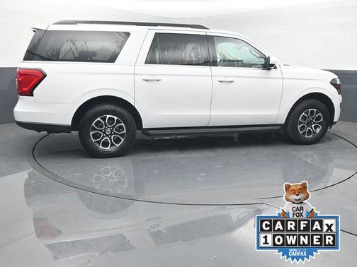 Oxford White 2024 Ford Expedition Max XLT