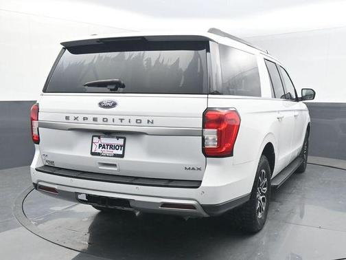 Oxford White 2024 Ford Expedition Max XLT