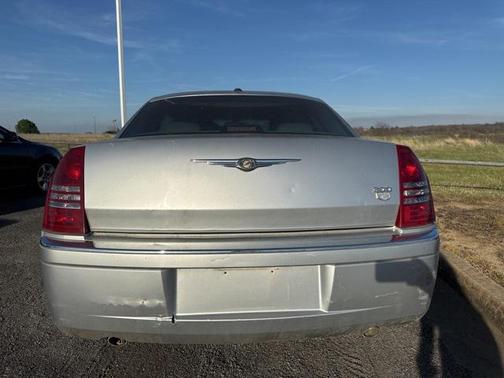 2006 Chrysler 300C Base