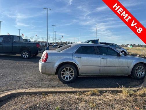 Brilliant Black Crystal Pearlcoat 2006 Chrysler 300C Base