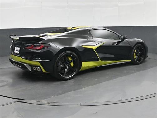 2024 Chevrolet Corvette E-Ray RWD Convertible 2LZ