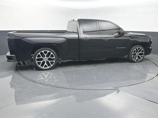 Black 2017 Chevrolet Silverado 1500 Custom