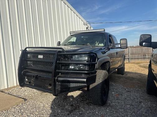 2003 Chevrolet Silverado 2500 LS H/D Extended Cab