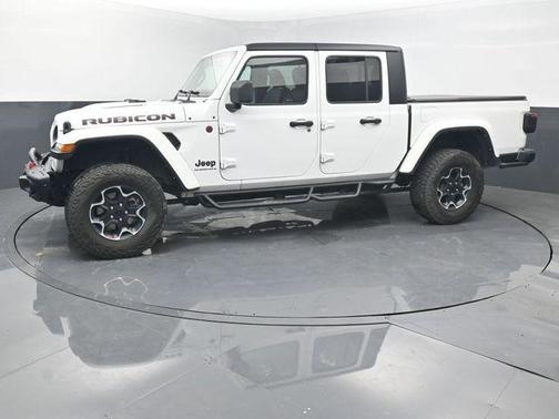 Bright White Clearcoat 2023 Jeep Gladiator Rubicon