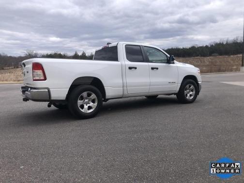 2024 RAM 1500 Big Horn/Lone Star