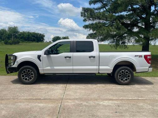 Oxford White 2023 Ford F-150 XL
