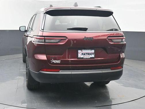 Velvet Red Pearlcoat 2026 Jeep Grand Cherokee L Limited