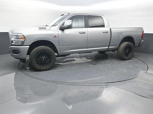 Billet Silver Metallic Clearcoat 2024 RAM 2500 Laramie Crew Cab 4x4 6'4' Box