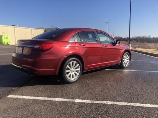 2014 Chrysler 200 Touring