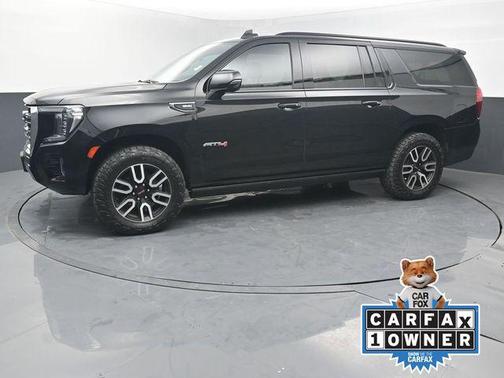 2023 GMC Yukon XL 4WD AT4