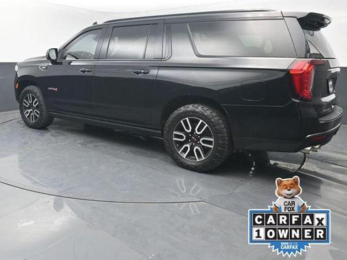 2023 GMC Yukon XL 4WD AT4