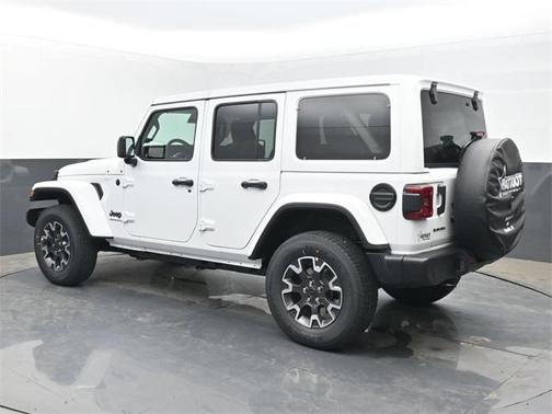 2025 Jeep Wrangler 4-Door Sahara 4x4