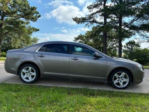 Mocha Steel Metallic 2011 Chevrolet Malibu LS