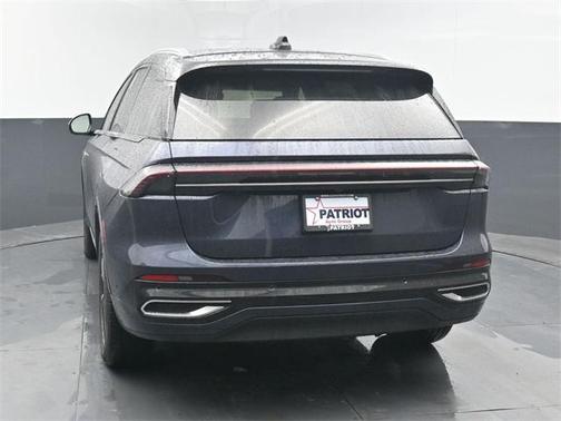 2024 Lincoln Nautilus Reserve